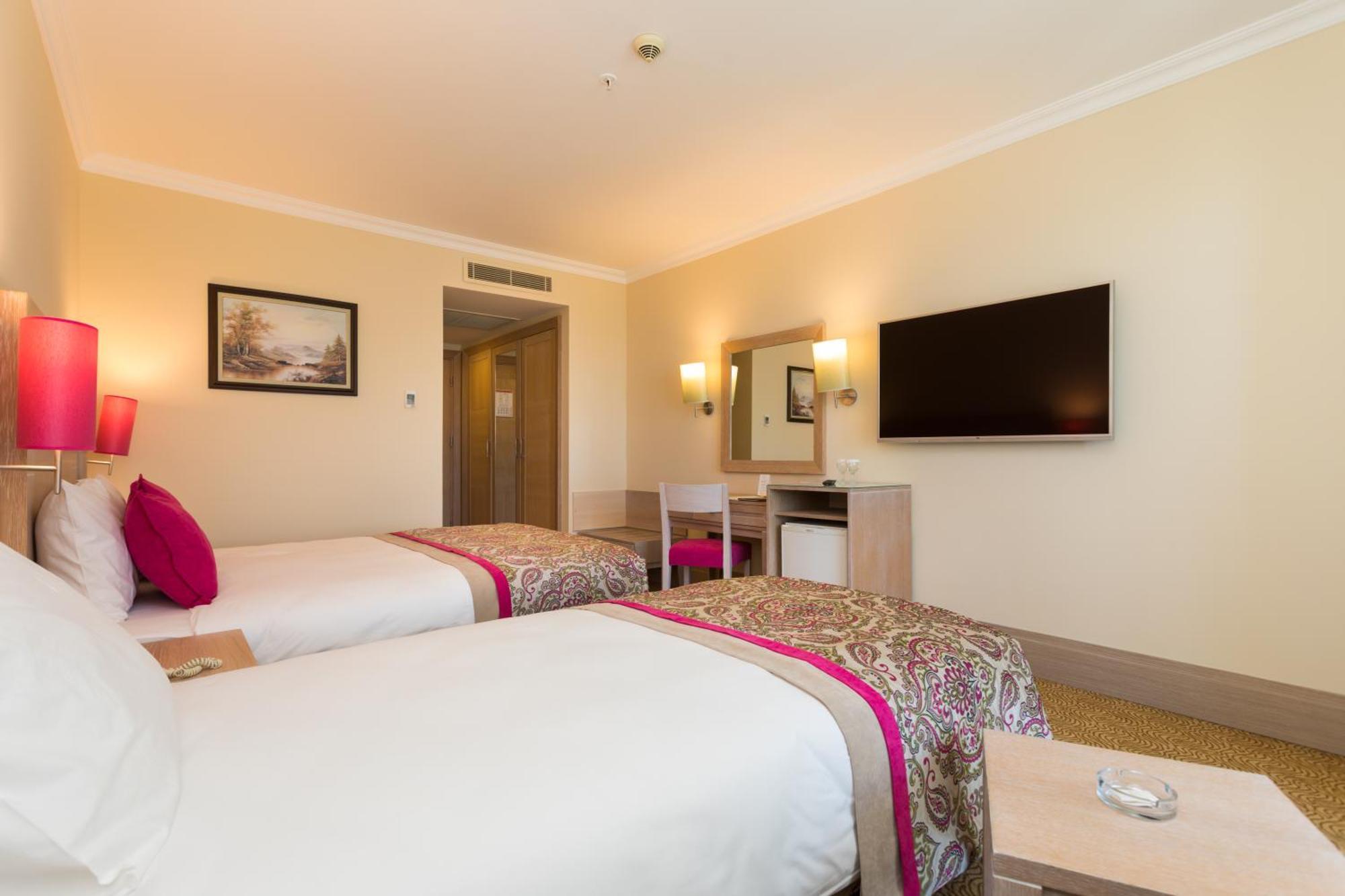 Orange County Belek Hotel Exterior photo